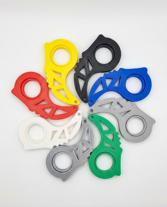 Karambit Fidget Spinner Keychain |  Stress Relief Toy | No Bearings Needed | Blunt Plastic Novelty Gift