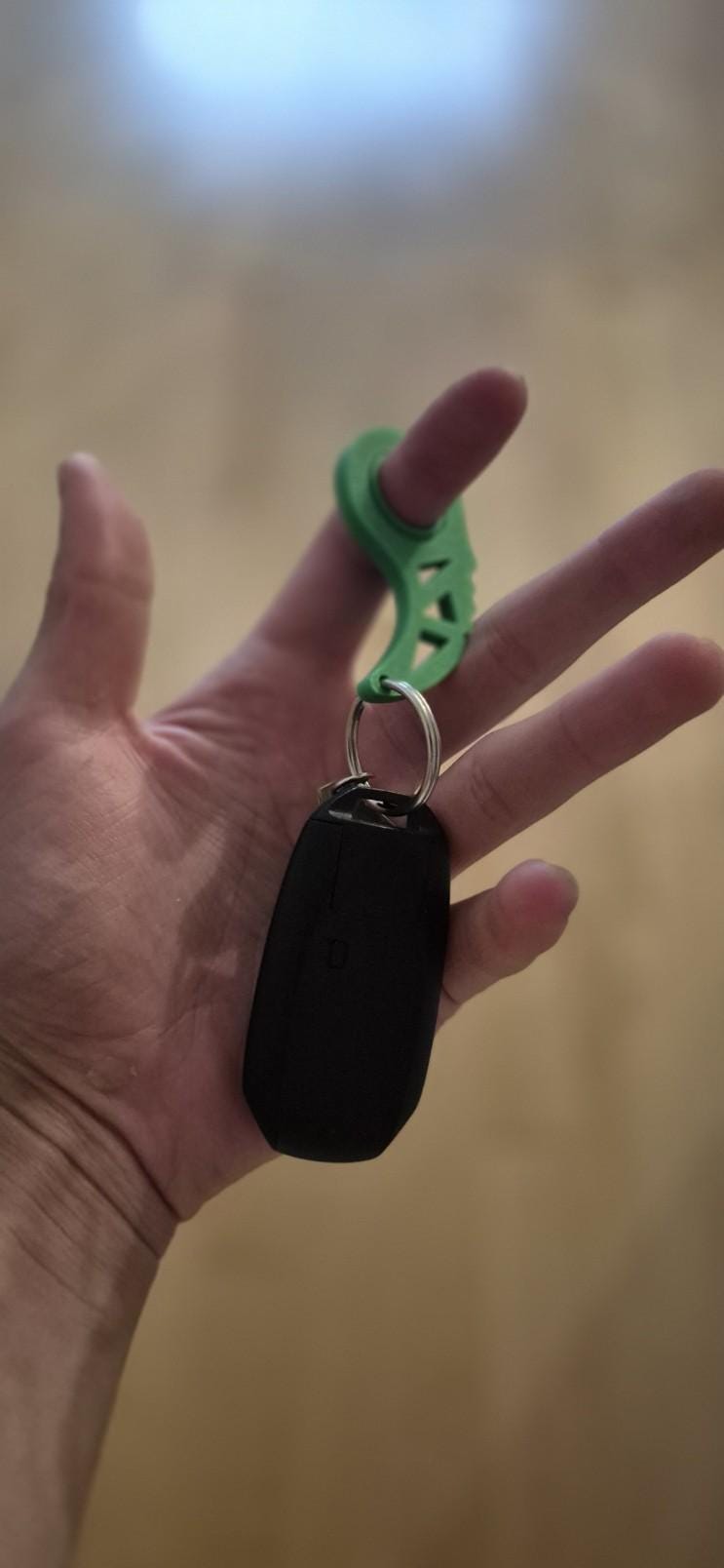 Karambit Fidget Spinner Keychain |  Stress Relief Toy | No Bearings Needed | Blunt Plastic Novelty Gift